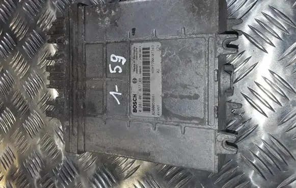 Renault Scenic I Engine control unit/module 0281001877 HOM7700107343