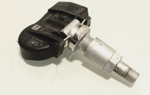 BMW 1 F20 F21 Tire pressure sensor 6855539 S180052056H 70735510