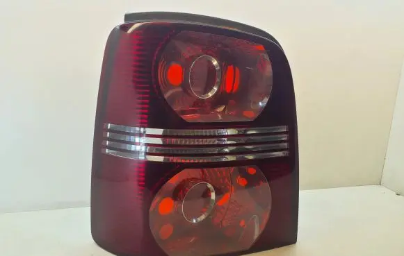 Volkswagen Touran I Rear/tail lights 158673