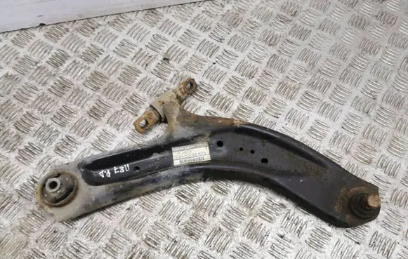 Nissan X-Trail T32 Front lower control arm/wishbone 545004CA0A