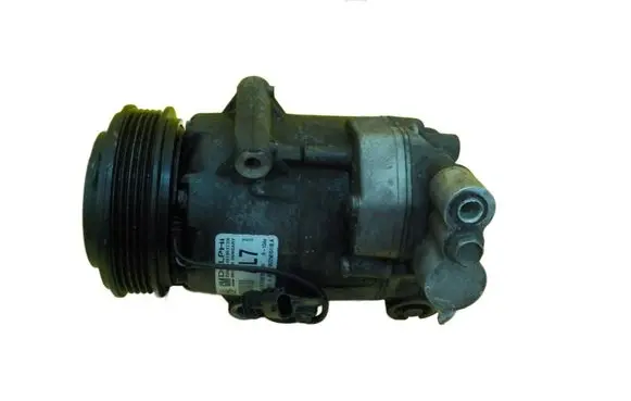 Opel Meriva B Air conditioning (A/C) compressor (pump) 401351739