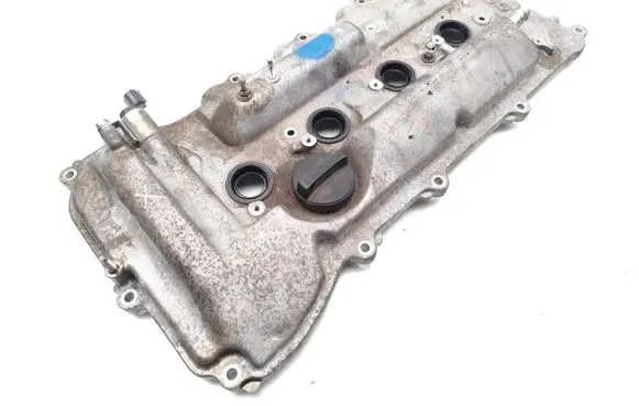 Toyota RAV 4 (XA40) Rocker cam cover 