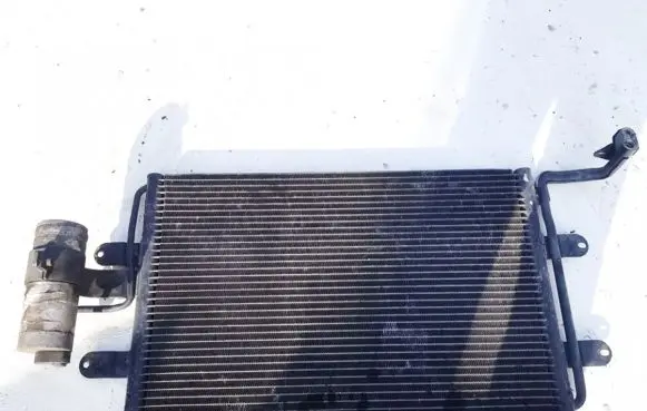 Audi TT Mk1 A/C cooling radiator (condenser)