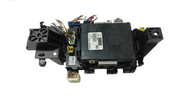 Nissan Pixo Fuse module 36770M68K0 3677068K0