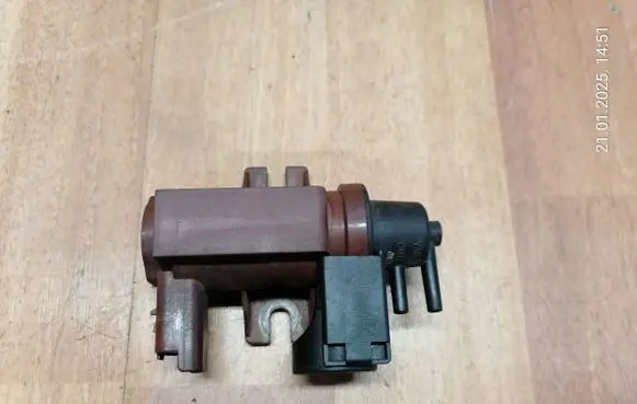 Valve vacuum