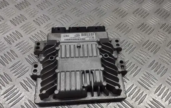 Ford Focus Engine control unit/module 7M51-12A650-APC