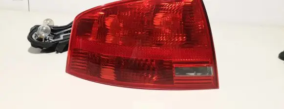 Audi A4 S4 B7 8E 8H Rear/tail lights 8E5945095A