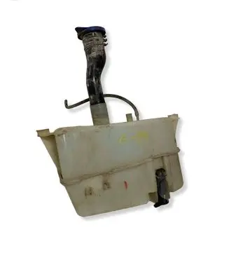 Volvo S70 V70 V70 XC Windshield washer fluid reservoir/tank 9190692 9190690 9190694