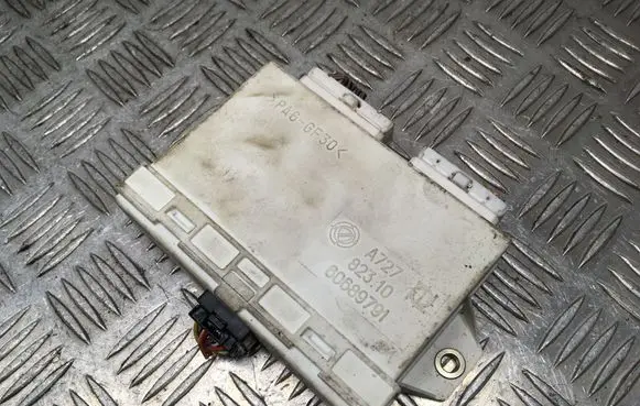 Alfa Romeo 156 Comfort/convenience module 60689791 A72782310