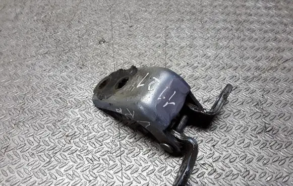 Honda Jazz Front door upper hinge