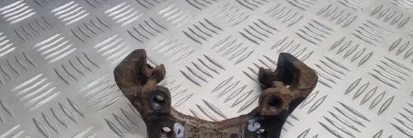 BMW 5 E39 Brake caliper pad carrier rear 