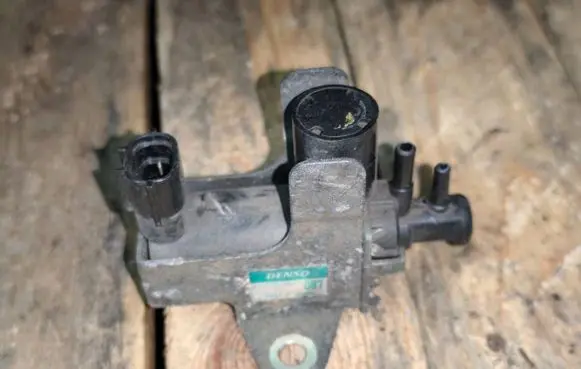 Honda Civic IX Turbo solenoid valve 1397000870
