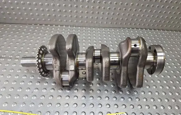 Toyota Aygo AB40 Crankshaft S27730215