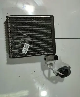 A/C cooling radiator (condenser)