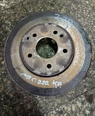 Mercedes-Benz C W203 Front brake disc