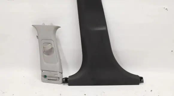 Hyundai i30 Other sill/pillar trim element 85835-G4000