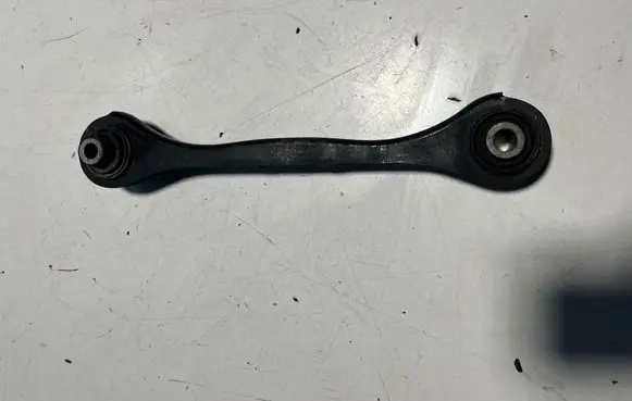 Volkswagen Touran II Rear control arm 1K0501529H
