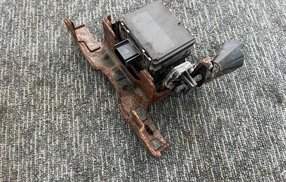 Nissan Qashqai Distronic sensor radar 284384EJ0B 03300383 0203300383