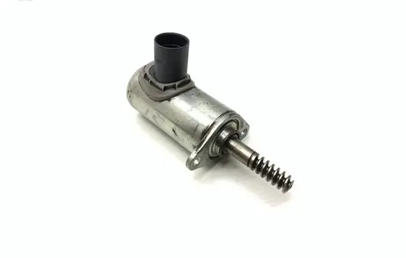BMW X5 F15 Camshaft vanos timing valve 7605025