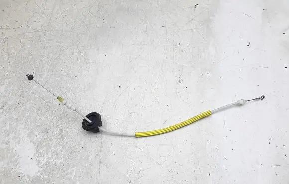 Audi A4 S4 B7 8E 8H Rear door cable line 