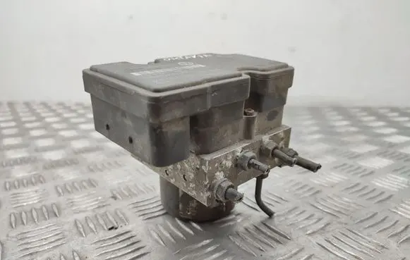Skoda Octavia Mk2 (1Z) ABS Pump 1K0907379AF