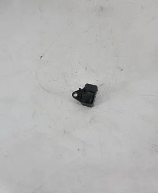 BMW 5 E34 Air pressure sensor 2244674