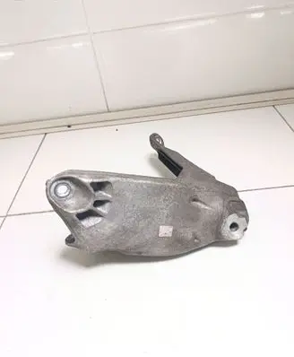 Audi e-tron Engine mounting bracket 4KE199605M