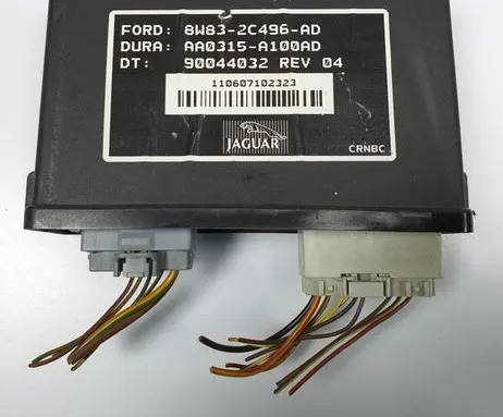 Jaguar XF X250 Hand brake control module 8W83-2C496-AD