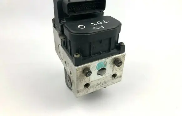 Subaru Outback ABS Pump 27534AE06A 0265216891