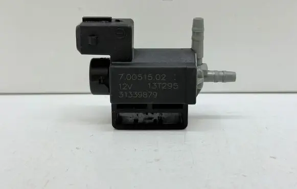 Volvo XC60 Turbo solenoid valve 31339879 70051502 13T295
