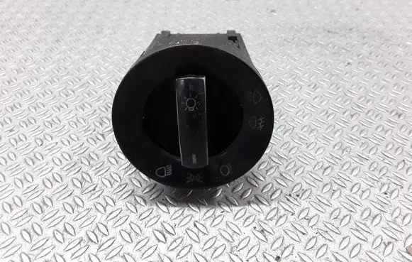 Volkswagen Polo Light switch 6Q0941531C
