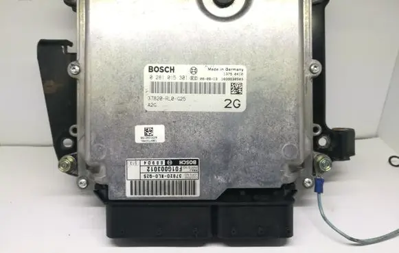 Honda Accord Engine control unit/module 0281015301 37820RL0G25