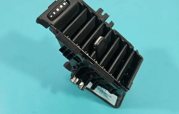Opel Mokka Dash center air vent grill 42514220 IMPRK1476413