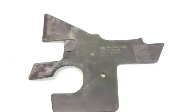 Volkswagen Transporter - Caravelle T5 Battery tray heat shield 7E0971437