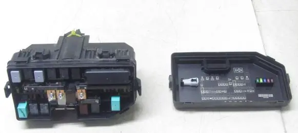 Honda CR-V Fuse box set
