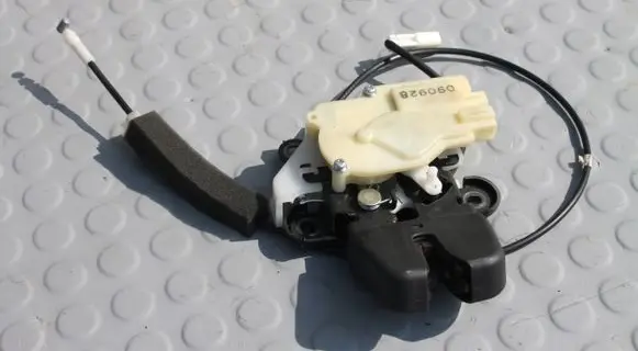 Honda Insight Tailgate/trunk/boot lock/catch/latch