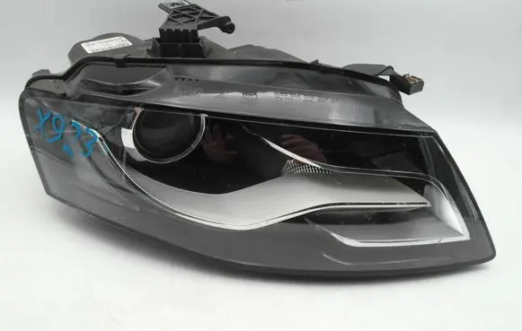 Audi A4 S4 B8 8K Headlight/headlamp 8K0941004P LE07A6164