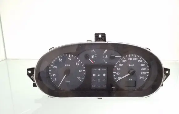 Renault Scenic I Speedometer (instrument cluster) 216585907 21658869 8200071820