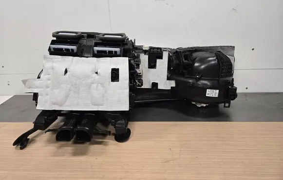 Mercedes-Benz E W214 Interior heater climate box assembly A2548304502 A2548307402 A2548303903