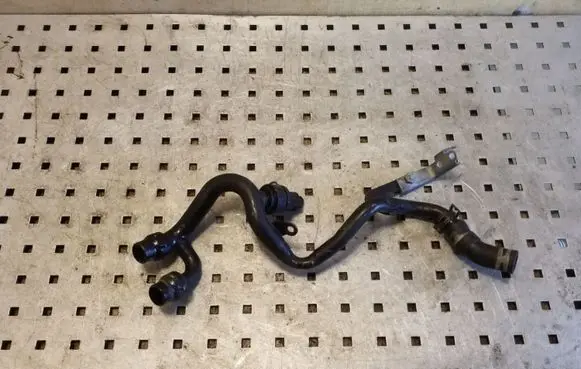 Audi A8 S8 D3 4E Engine coolant pipe/hose 059129089
