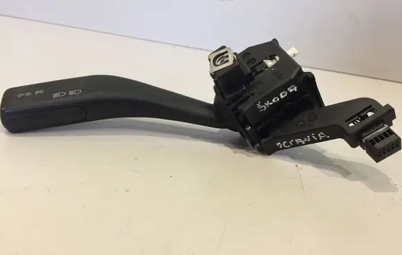 Skoda Octavia Mk2 (1Z) Indicator stalk 1K0953513 01103500