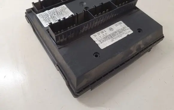 Volkswagen Transporter - Caravelle T5 Comfort/convenience module 7H0937049S