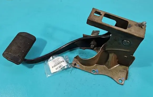 Dodge Journey Pedal assembly 05105523AJ IMPRK1526246