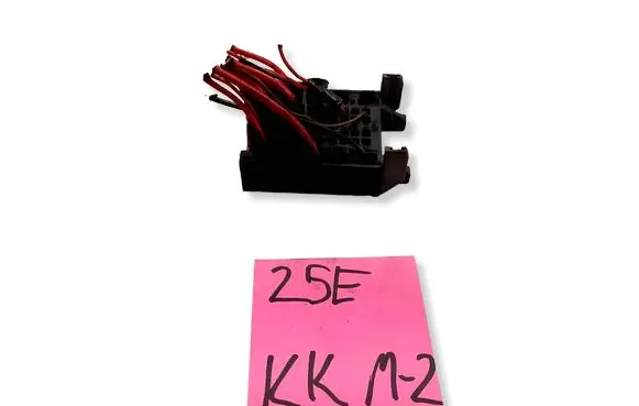 Volkswagen PASSAT B6 Central body control module 19672421