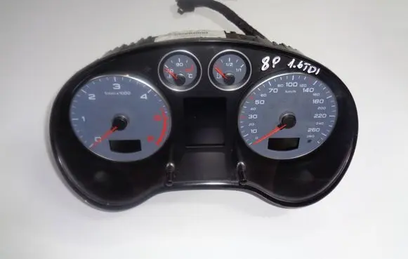 Audi A3 S3 8P Speedometer (instrument cluster) 8P0920930NX D0H04003