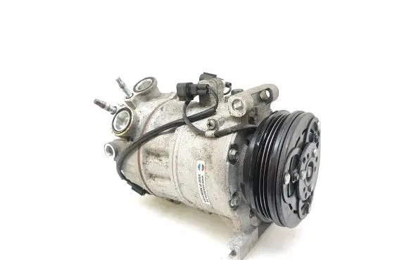 Volvo V60 Air conditioning (A/C) compressor (pump)