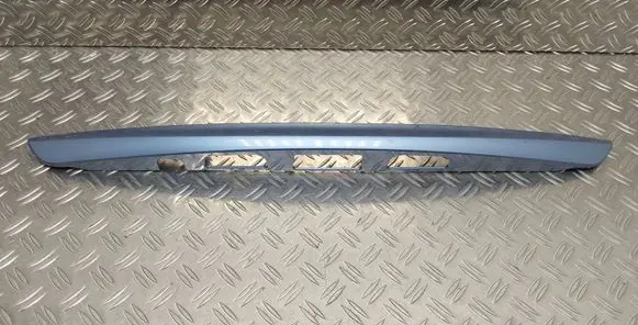 Toyota Yaris Trunk door license plate light bar 768010D552 768010D562