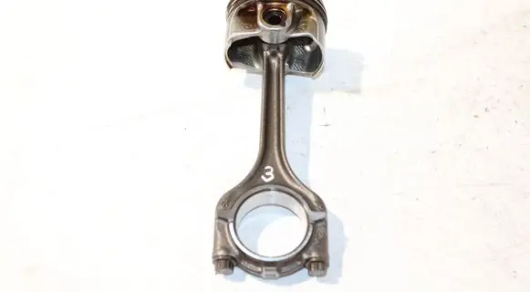 Volkswagen Golf VII Piston with connecting rod 04EE