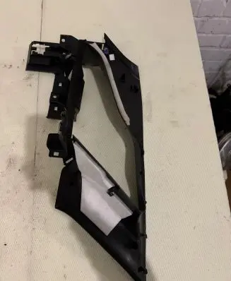 Peugeot 3008 II (C) pillar trim 9810161977 110751A2 110751B2
