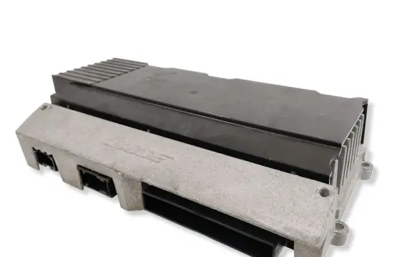 Audi A6 S6 C6 4F Sound amplifier 4F0035223G